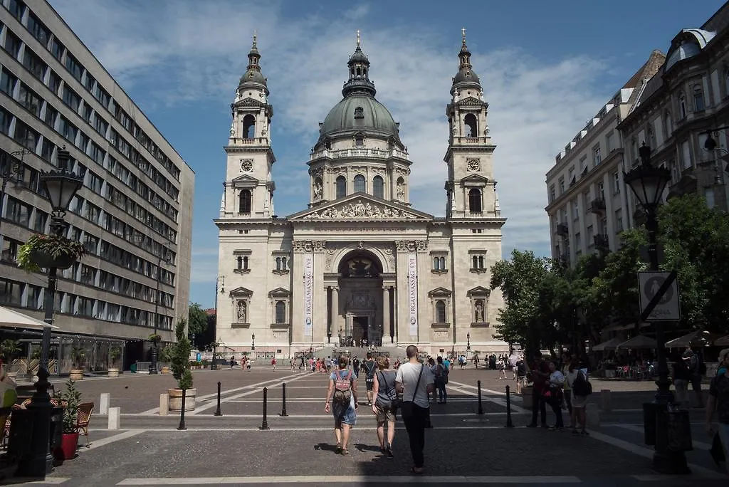 Helena Apartment With View On St. Stephan'S Basilica Budapest