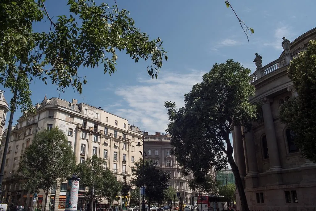 Helena Apartment With View On St. Stephan'S Basilica Budapest