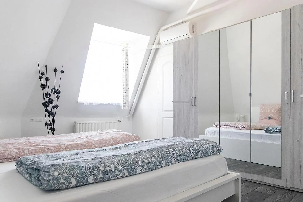 Helena Apartment With View On St. Stephan'S Basilica Budapest