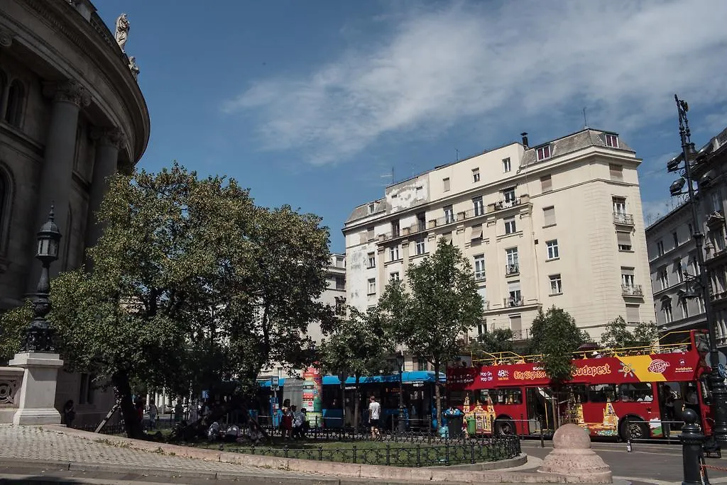 Helena Apartment With View On St. Stephan'S Basilica Budapest