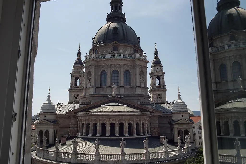 Helena Apartment With View On St. Stephan'S Basilica Budapest 0*,  Hungary